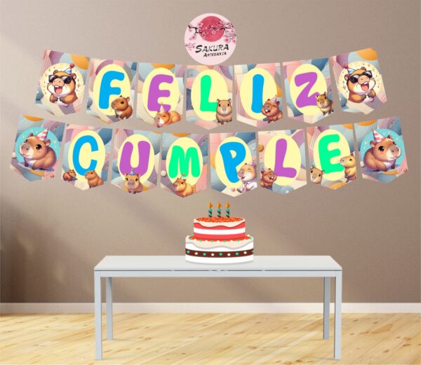 Cpibara Banderín feliz Cumple